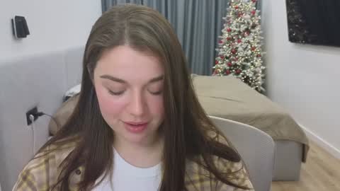 Snapshot of tutti_frutti_ chatting on 12-26-24, 01:18 Ariana online show from 12-26-24, 01:18