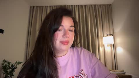 Snapshot of tutti_frutti_ chatting on 06-04-26, 08:37 Ariana online show from 06-04-26, 08:37