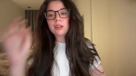 Snapshot of tutti_frutti_ chatting on 06-06-26, 08:13 Ariana online show from 06-06-26, 08:13