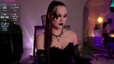 Snapshot of tv_miss chatting on 07-17-26, 11:20 Miss Veth online show from 07-17-26, 11:20