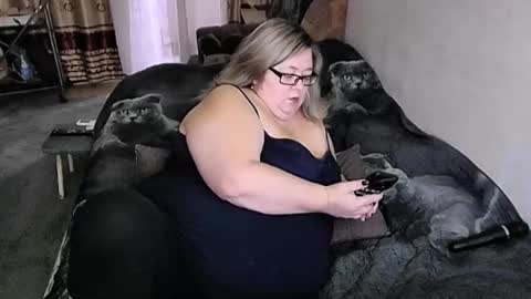 Lana online show from 11-23-25, 02:00