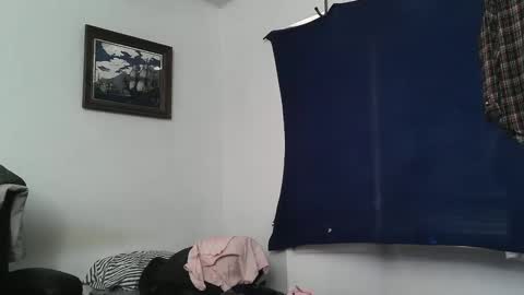 Tweeter74 online show from 09-08-25, 03:33