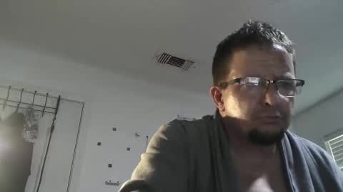 Tweeter74 online show from 09-20-25, 07:48