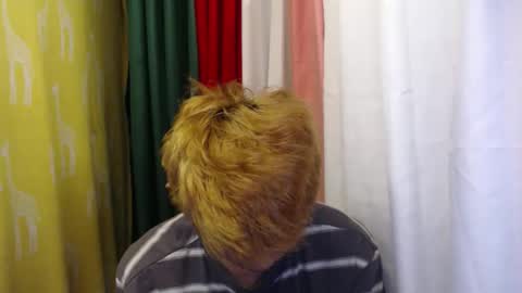 Snapshot of tweethearts_only chatting on 12-04-25, 04:55 tweethearts_only online show from 12-04-25, 04:55