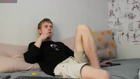 Angus online show from 11-02-25, 07:05