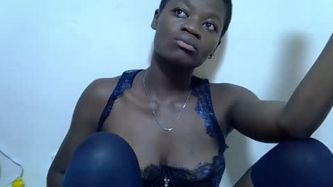 Twerlie online show from 04-03-26, 04:49