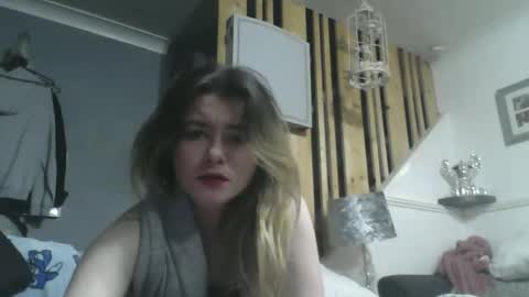 Snapshot of twice_my_age chatting on 03-18-26, 11:30 twice my age online show from 03-18-26, 11:30