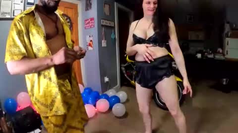 twicethetease2 online show from 04-04-26, 08:34