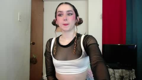 TwinFlamesXX online show from 05-19-26, 03:51
