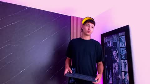 samu online show from 04-18-26, 04:38