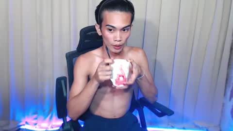 Snapshot of twink_clint chatting on 03-03-25, 07:06 twink_clint online show from 03-03-25, 07:06