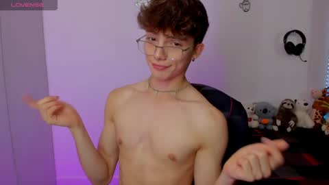 Snapshot of twink_dream__ chatting on 06-20-26, 03:09 jhony online show from 06-20-26, 03:09