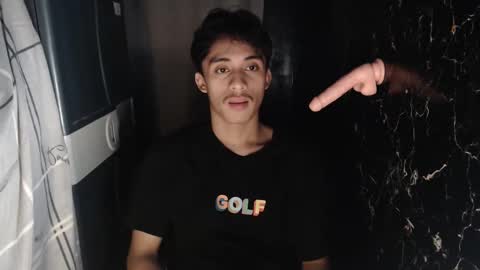 Snapshot of twink_hairyass69 chatting on 12-03-24, 01:32 Aladin online show from 12-03-24, 01:32