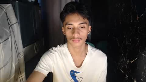 Snapshot of twink_hairyass69 chatting on 12-04-24, 09:18 Aladin online show from 12-04-24, 09:18