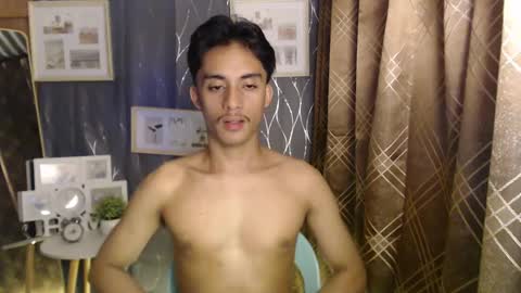 Snapshot of twink_hairyass69 chatting on 01-10-25, 07:00 Aladin online show from 01-10-25, 07:00