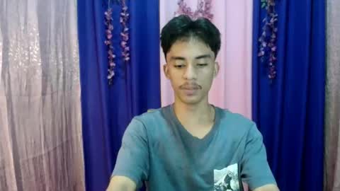 Snapshot of twink_hairyass69 chatting on 09-20-25, 06:09 Aladin online show from 09-20-25, 06:09
