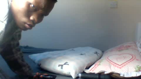 Snapshot of twinkie_star chatting on 07-28-26, 07:39 zendaya online show from 07-28-26, 07:39