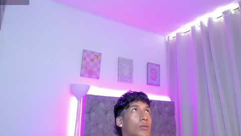 twinksboys_23 online show from 04-22-26, 04:52