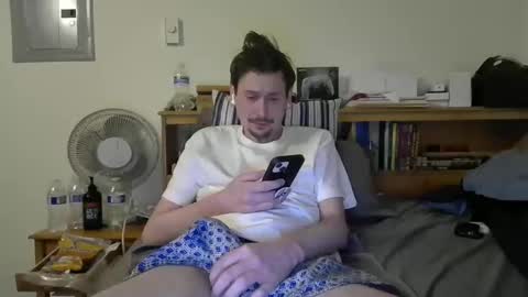 TwinkyMcgee online show from 03-31-26, 06:25