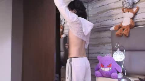 twinslovers_ online show from 05-25-26, 03:34
