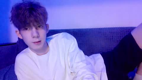 TwiShadow online show from 02-12-26, 10:27