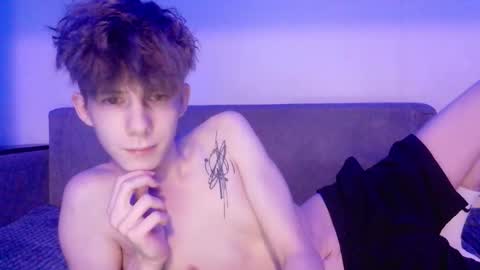 TwiShadow online show from 02-14-26, 04:31