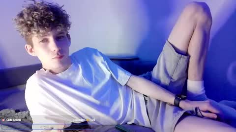 TwiShadow online show from 03-19-26, 09:41