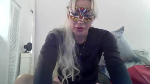 twoboobsonepenis online show from 07-09-26, 04:27