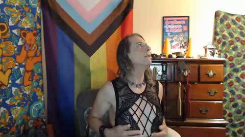 twocumkerry online show from 06-18-26, 09:14