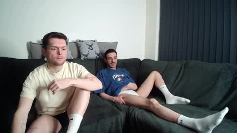 Snapshot of twotwinkhusbands chatting on 04-03-26, 08:18 RyanRowan online show from 04-03-26, 08:18