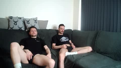 Snapshot of twotwinkhusbands chatting on 04-26-26, 06:16 RyanRowan online show from 04-26-26, 06:16