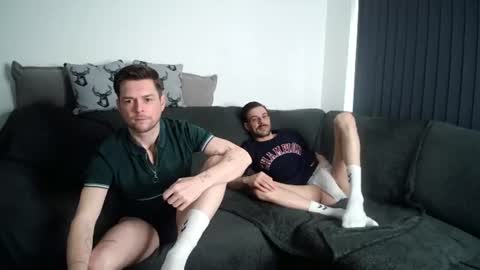 Snapshot of twotwinkhusbands chatting on 06-19-26, 05:28 RyanRowan online show from 06-19-26, 05:28