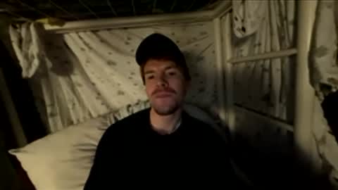 Snapshot of twunkff chatting on 12-01-25, 02:49 twunkangel online show from 12-01-25, 02:49