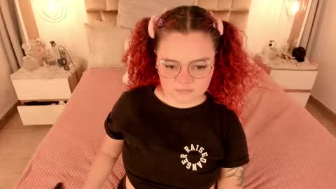 Twiggy online show from 02-08-25, 08:10