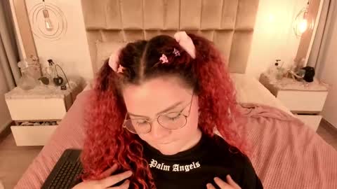 Twiggy online show from 02-11-25, 02:57