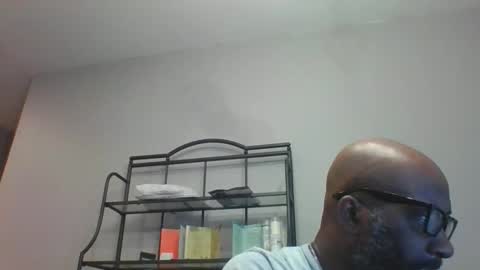Snapshot of txmrman chatting on 11-19-25, 10:59 txmrman online show from 11-19-25, 10:59