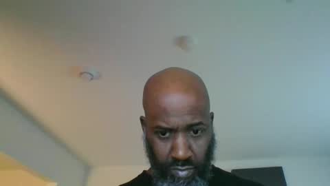 Snapshot of txmrman chatting on 05-19-26, 02:12 txmrman online show from 05-19-26, 02:12
