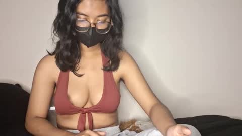 Snapshot of tyaca7748 chatting on 05-10-26, 06:24 tyaca7748 online show from 05-10-26, 06:24