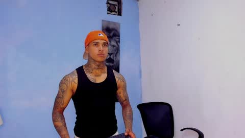 tyler_bell_ online show from 05-07-26, 02:17