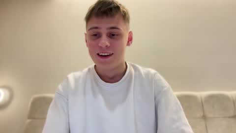 Snapshot of tyler_garrner chatting on 09-12-25, 01:00 tyler_garrner online show from 09-12-25, 01:00