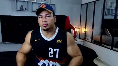 Snapshot of tyler_hank1 chatting on 01-25-25, 11:22 tyler_hank1 online show from 01-25-25, 11:22