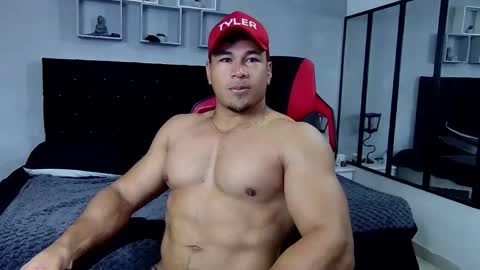 Snapshot of tyler_hank1 chatting on 02-23-25, 12:05 tyler_hank1 online show from 02-23-25, 12:05