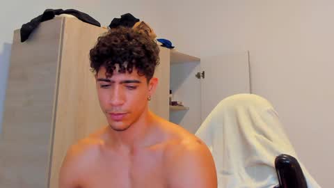     online show from 12-23-24, 07:49