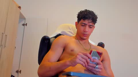     online show from 12-23-24, 06:05