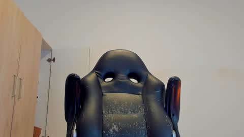     online show from 01-22-25, 02:35