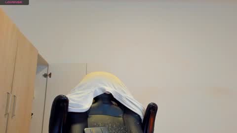     online show from 01-25-25, 12:48