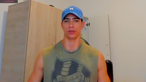     online show from 02-07-25, 01:25