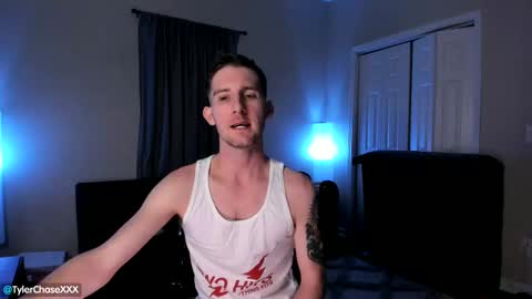 Snapshot of tylerchasexxx chatting on 09-11-25, 10:43 Tyler Chase online show from 09-11-25, 10:43