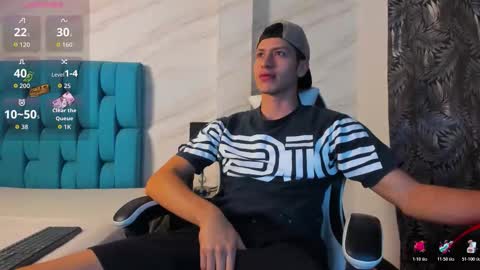Snapshot of tylercold_x chatting on 10-20-25, 11:54 Tyler online show from 10-20-25, 11:54