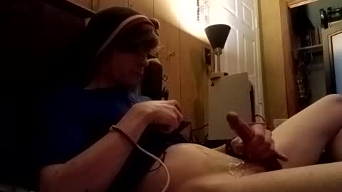 Tyler online show from 12-14-25, 01:44